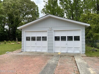 1110 Clifton Rd, Jacksonville, NC 28540 - photo 3