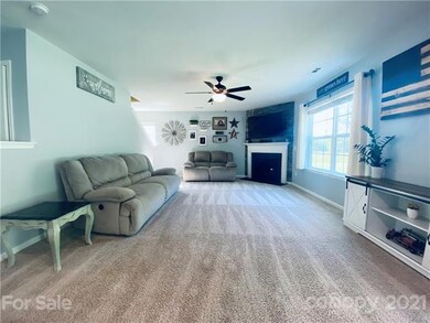 111 Edgefield Ct, Statesville, NC 28677 - photo 5