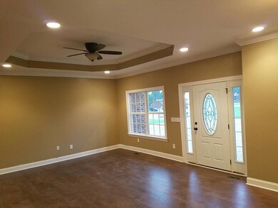 242 Creekwood Ln, Manchester, TN 37355 - photo 3