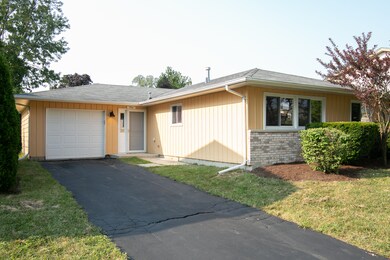 3541 School Dr, Country Club Hills, IL 60478 - photo 2