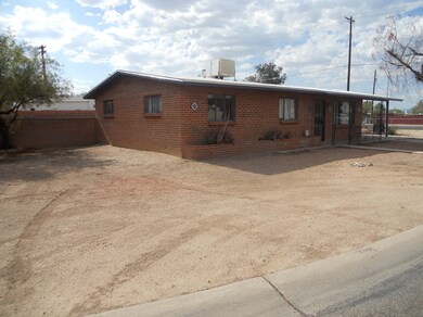 3549 N Olive Rd, Tucson, AZ 85719 - photo 2