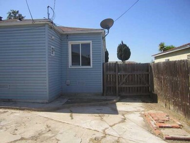 526 S San Jacinto Dr, San Diego, CA 92114 - photo 7