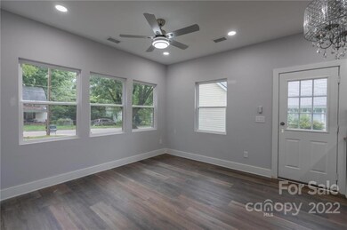 911 8th St, Statesville, NC 28677 - photo 6