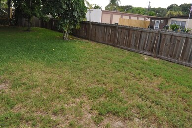 Huge side yard