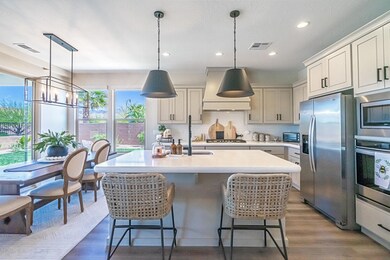 GOURMET KITCHEN