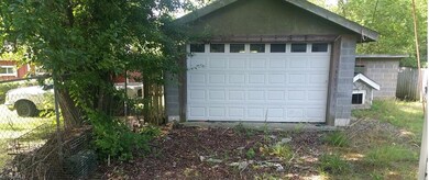 608 Siler St, Siler City, NC 27344 - photo 3