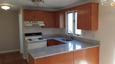 52 Green St, Milford, MA 01757 - photo 4