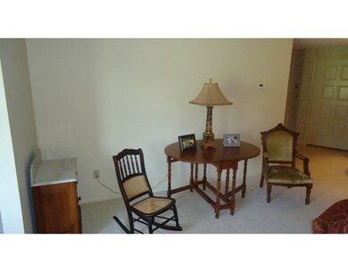 26 Crescent St unit 200, Northampton, MA 01060 - photo 4