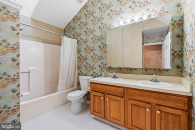 34 2nd St, Bridgeport, PA 19405 - photo 2