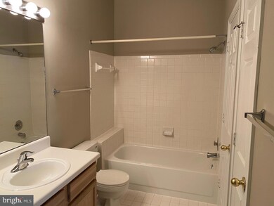 13081 Autumn Woods Way unit 101, Fairfax, VA 22033 - photo 7