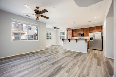 44984 Hawthorn St unit 208, Temecula, CA 92592 - photo 3