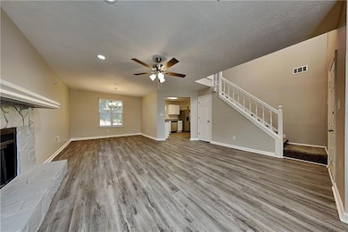 554 Sherwood Oaks Rd, Stone Mountain, GA 30087 - photo 2