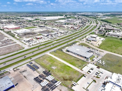 503 E Us 80, Forney, TX 75126 - photo 2