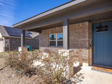 905 Sam St, Springtown, TX 76082 - photo 2