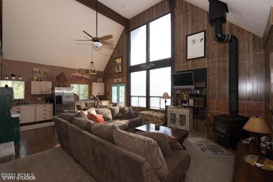 02_1800WUpperCanyonDrLot133_1_LivingRoom