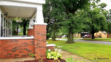 Quiet street in desirable White City/Braden Park i