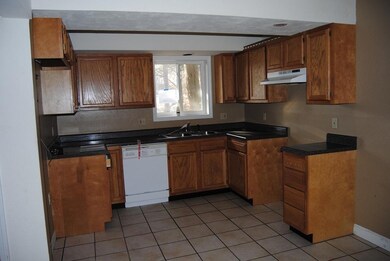 Kitchen 3910