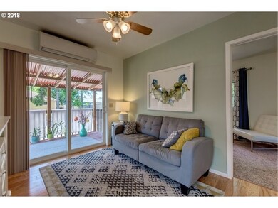 1015 S Chehalem St, Newberg, OR 97132 - photo 4