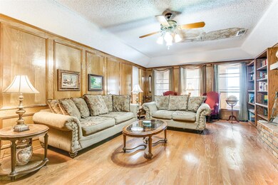 401 Chisholm Trail, Hurst, TX 76054 - photo 6