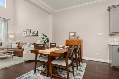 1126 Shepherd Oaks Dr, Houston, TX 77018 - photo 4