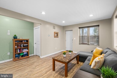 652 Queenstown Rd, Severn, MD 21144 - photo 4