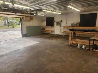 N1469 Moss Dr, Genoa City, WI 53128 - photo 6