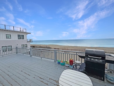 498 N End Blvd, Salisbury, MA 01952 - photo 6