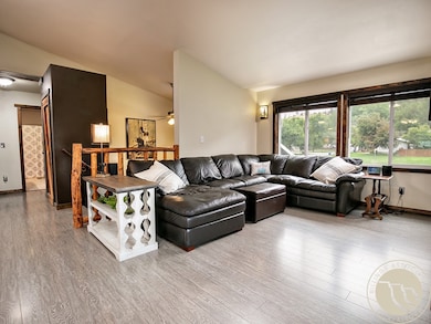 1054 J T Ln, Billings, MT 59101 - photo 3