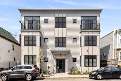 130 Coleridge St unit 3, Boston, MA 02128 - photo 2