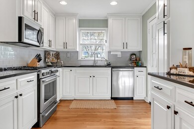 1921 Robinhood Rd, Albany, GA 31707 - photo 6