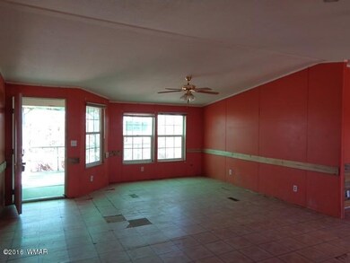 023-336583 Living Room 2