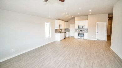 446 Jewett Meadow Dr, Magnolia, TX 77354 - photo 7