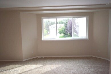 Living Rm