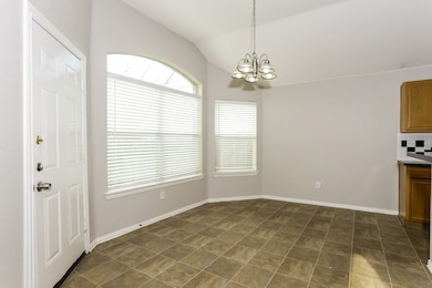 unlisted-address, Dallas, TX 75249 - photo 5