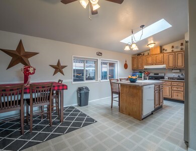 Kitchen 1