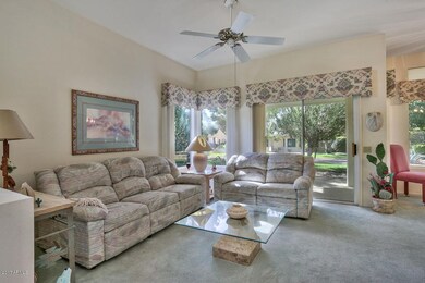 14019-W-Ravenswood-Ct-15