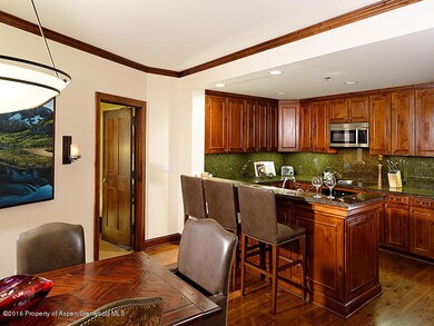 0197 Prospector Rd unit 2304/Weeks 7,12,31, Aspen, CO 81611 - photo 4