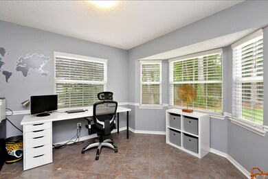 8050 Dickie Dr, Jacksonville, FL 32216 - photo 7