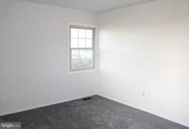 12700 Hoven Ln, Bowie, MD 20716 - photo 4