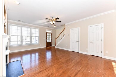 10 Viburnum Ln, Greensboro, NC 27455 - photo 5