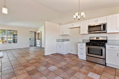 21728 Greensleeves Ct Santa-large-015-00