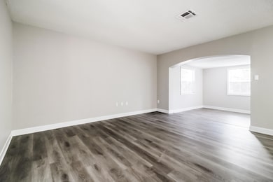 002-photo-living-room-9926887