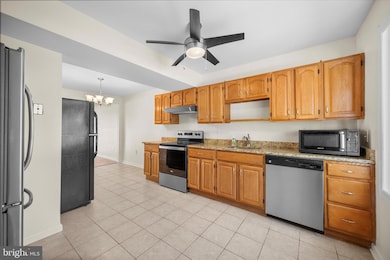 unlisted-address, Woodbridge, VA 22191 - photo 5