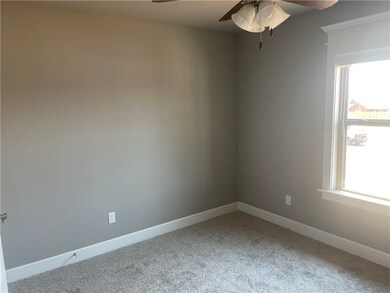 902 Sugar Loaf St, Prairie Grove, AR 72753 - photo 7