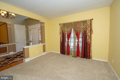 349 E Armstrong Dr, Fountainville, PA 18923 - photo 7