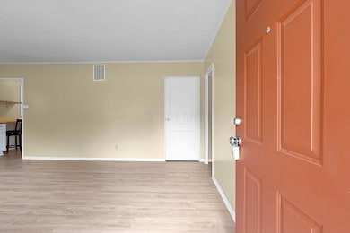 4-web-or-mls-1086-s-hampton-rd