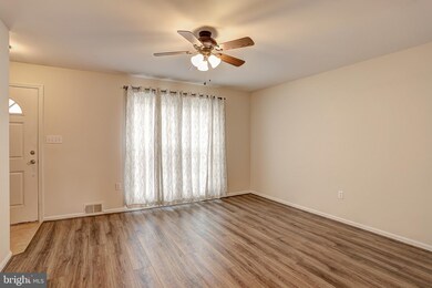 11573 Laurelwalk Dr unit 11573, Laurel, MD 20708 - photo 3