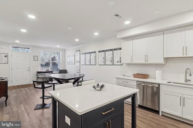 1883 Arbor Place Dr unit 88C, Norristown, PA 19401 - photo 6