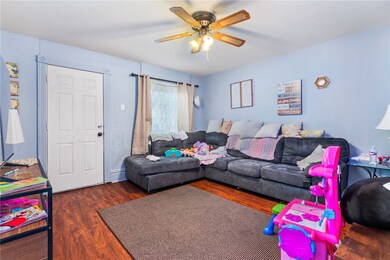 1807 Packer St, McKeesport, PA 15132 - photo 5