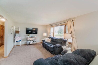 235 7th St, Jesup, IA 50648 - photo 7